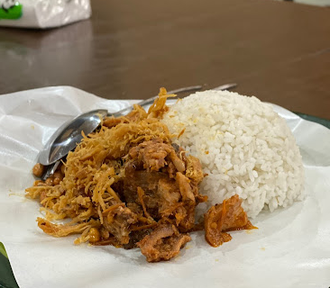 Santap Nasi Balap Puyung Inaq Esun di Lombok Sebelum Jalan Liburan