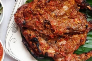 Pedasnya Liburan Bareng Warung Taliwang Irama 3 Selaparang, Kota Mataram