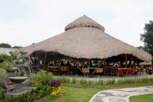 Tempat Makan Dapoer Sasak Restaurant Kec. Ampenan, Kota Mataram Langganan Wisatawan