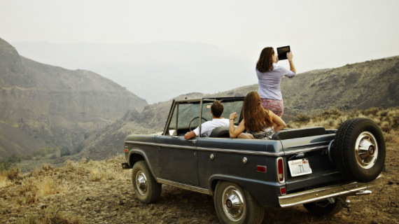 Sewa Mobil di Lombok: Menyelami Keindahan Pulau Gratis